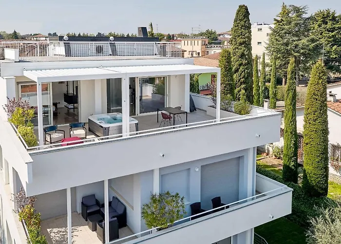 Luxury Suite La Finestra Sul Lago