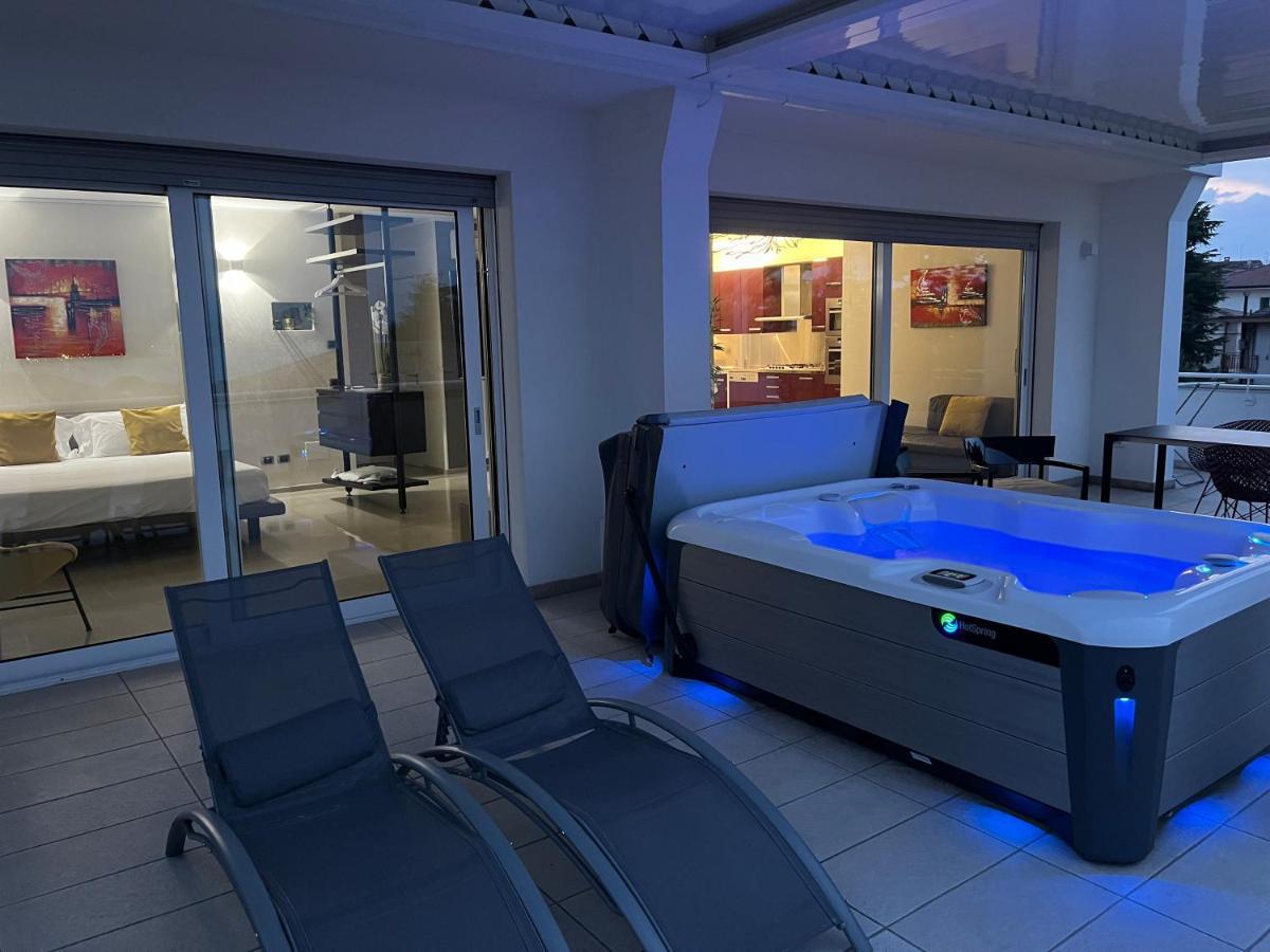 Luxury La Finestra Sul Peschiera del Garda